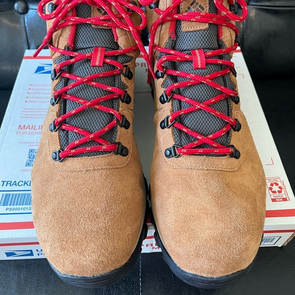 Columbia Waterproof Hiking‎ Boots main image 7
